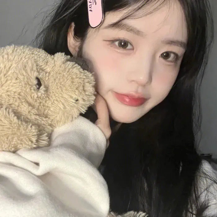 戛纳机密第一季